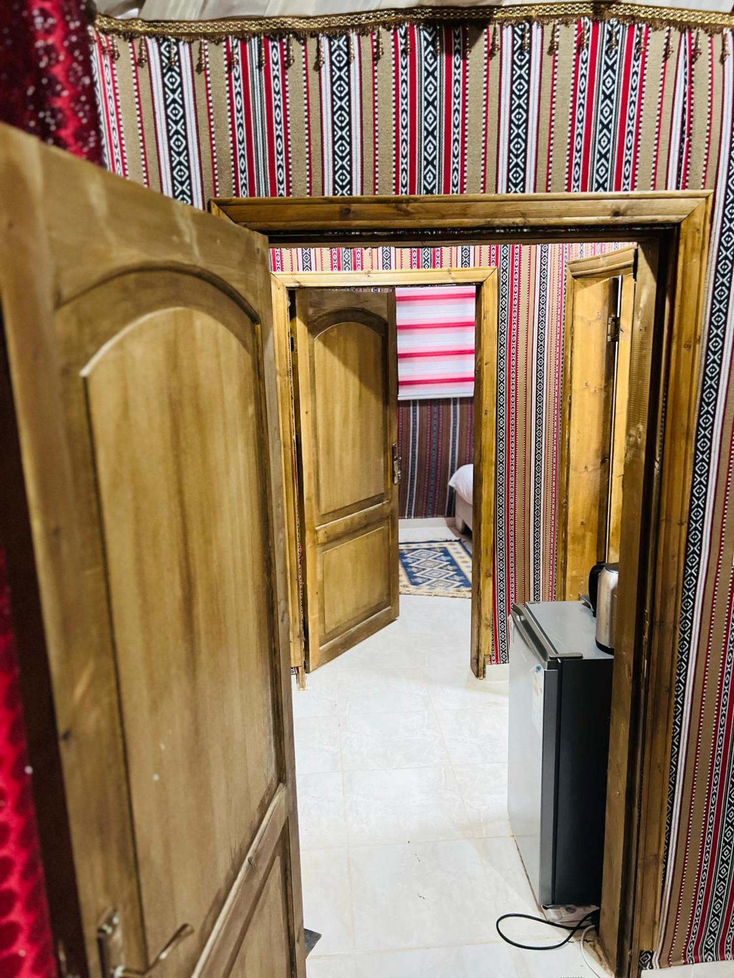 Magic Mountain Camp Apartment Wadi Rum Luaran gambar