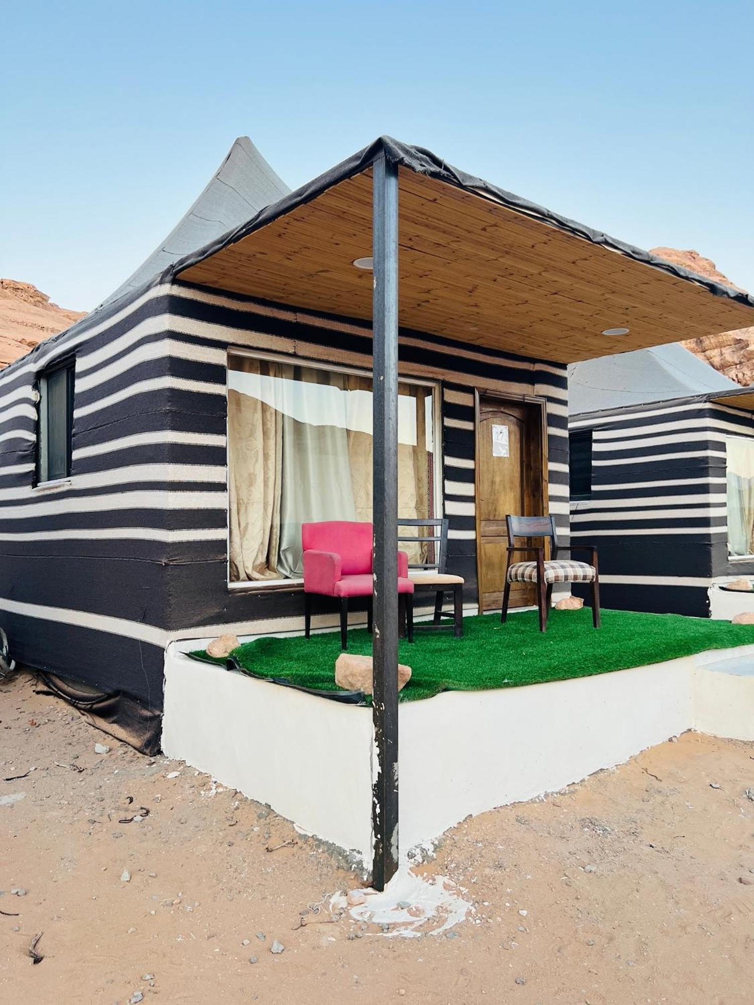 Magic Mountain Camp Apartment Wadi Rum Luaran gambar
