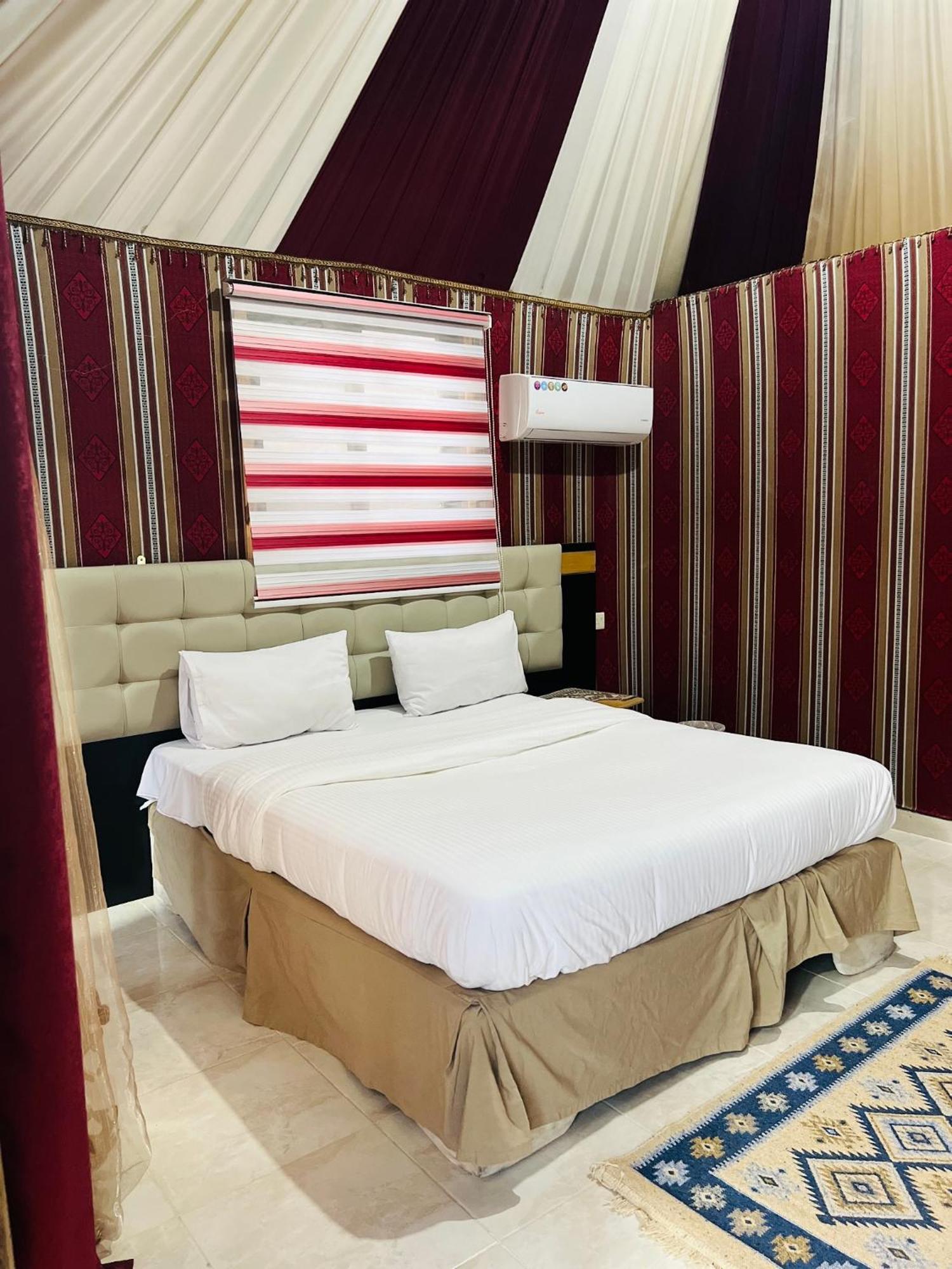 Magic Mountain Camp Apartment Wadi Rum Luaran gambar