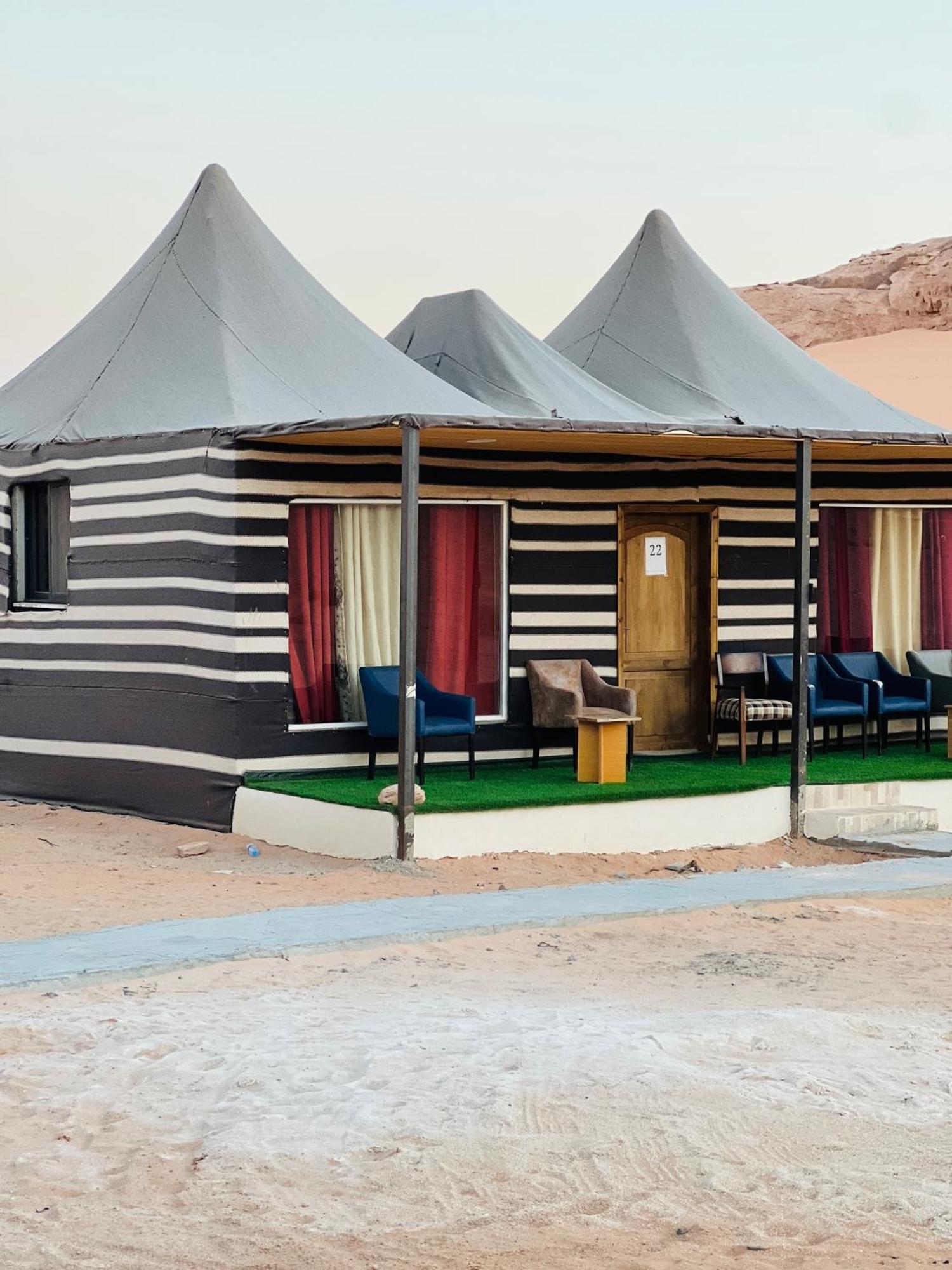 Magic Mountain Camp Apartment Wadi Rum Luaran gambar